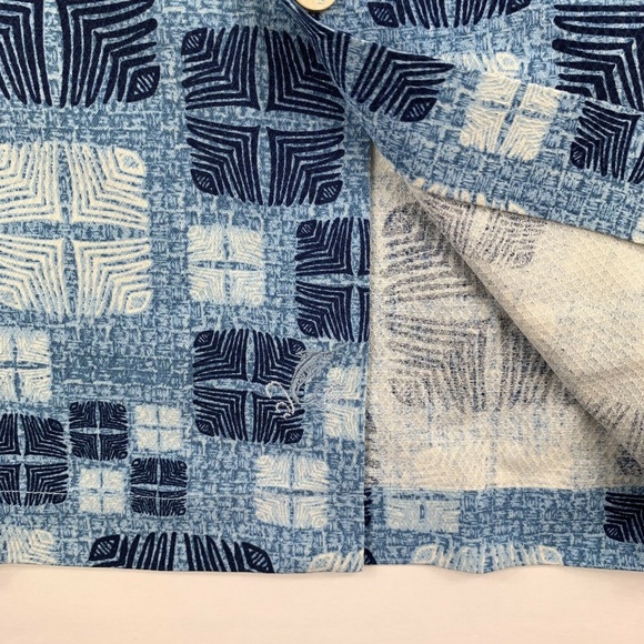 Tommy Bahama Camp Shirt Isla Tiles Fresh Air Silk - Picture 2 of 6